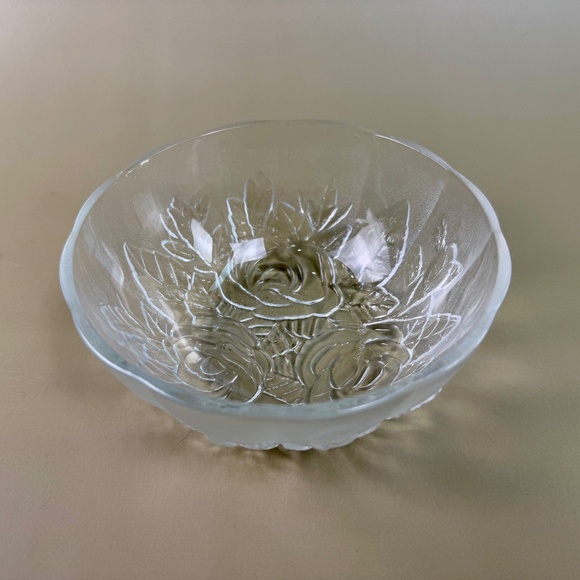 Pasari Crystal “Livia” Rose Glass Bowl | 5" Wide | Embossed Floral Pattern - Picture 1 of 9